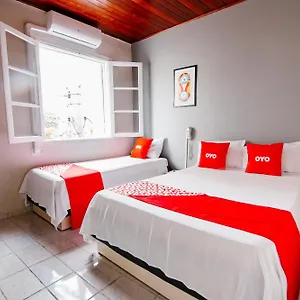 Oyo Castro Alves, 3* São Paulo